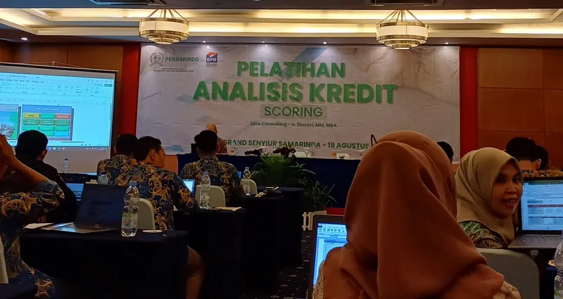 Gambar berita: Pelatihan Analisa Kredit Bank AKP Berlangsung Produktif di Hotel Bumi Senyiur